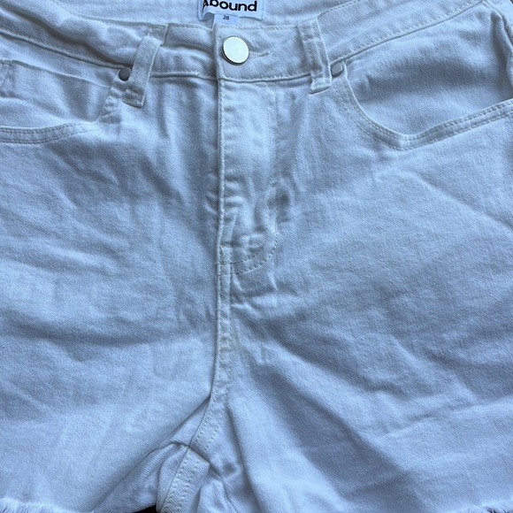 Abound White Cut Off Shorts - 28 - Picture 5 of 5